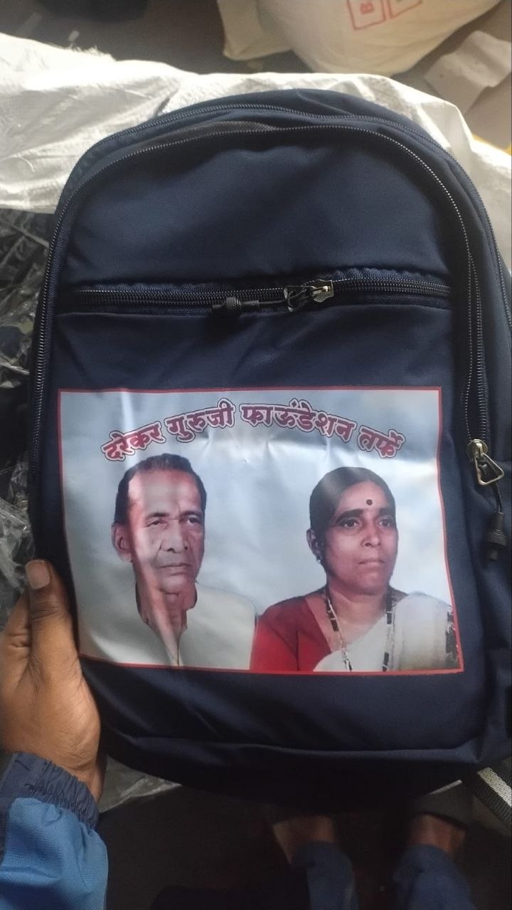 School bag distribution photo 4